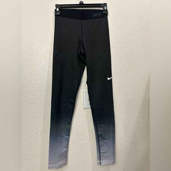 NIKE  PRO  LEGGINGS - Picture 1 of 4